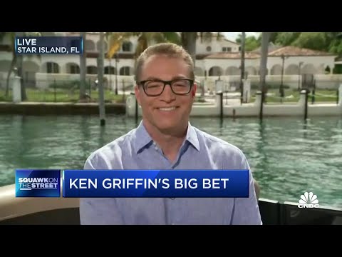 Ken Griffin makes big bet on Miami after buying $75 million mansion on Star Island